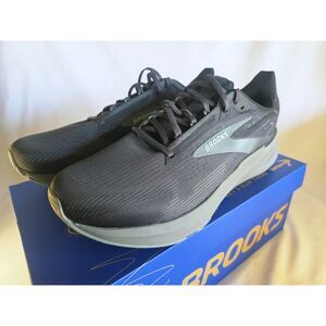 Brooks Revel 8 Men’s Size 12 Wide 2E Black Gray Running Shoes NEW